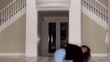 Addison Rae Twerking Wap TNAFlix Porn Videos