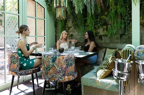 Restaurant Secret Garden Is Een Groene Oase Midden In De Stad Het Parool