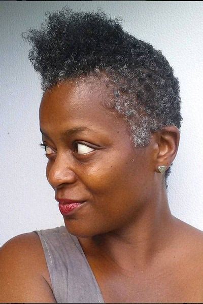 Beautiful Black Women Slaying Gracefully In Gray Hair Essence