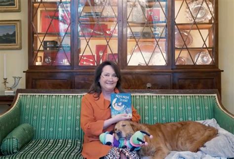 Austin.com First Lady Cecilia Abbott hosts The Stars of Texas Storytime