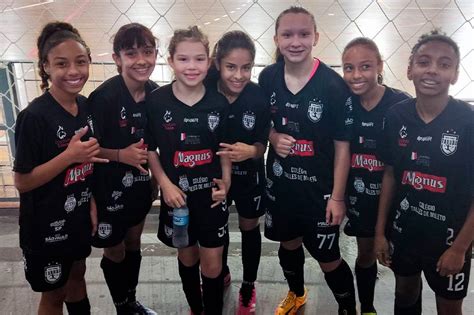 Taboão Magnus realizará seletiva para futsal feminino O TABOANENSE