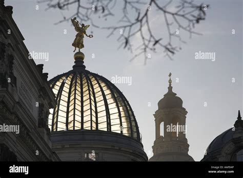 Hochschule Hi Res Stock Photography And Images Alamy