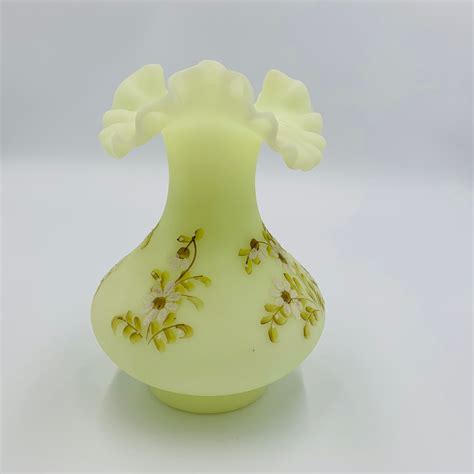 Vintage Fenton Burmese Vaseline Uranium Custard Hand Painted Artist Signed Floral Ruffle