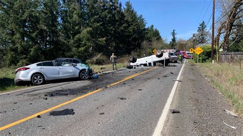 Deadly Rollover Crash Closes Springwater Road In Clackamas County Fire