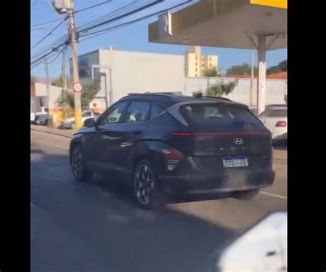 Novo Hyundai Kona é flagrado em testes no Brasil