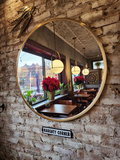 Inside the Life of Local Residents: Leavitt Mortuary's Obituaries and Tributes