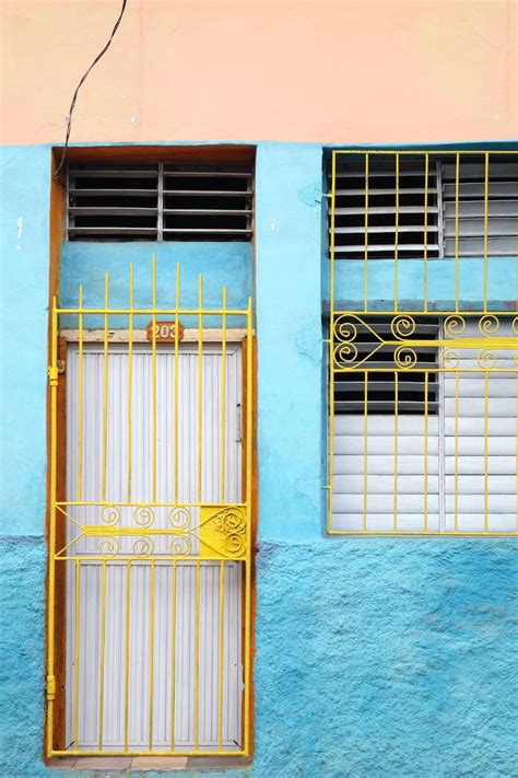 Beautiful Colors And Geometry Of The Cuban Architecture 34 Fubiz Media