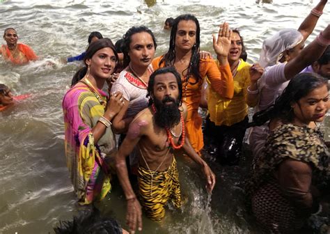 Transgender Activists In India Fight For Inclusion At Key Hindu Festival The Washington Post