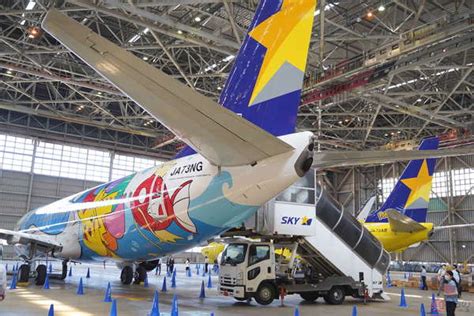 画像ギャラリー 「ホエルオー」超でかい スカイマークに2機目の「ポケモン」特別塗装機誕生 その細部に迫る！ 乗りものニュース