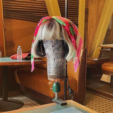 St Vincent в Instagram «portrait Of A Wig In Waiting Waiting To See