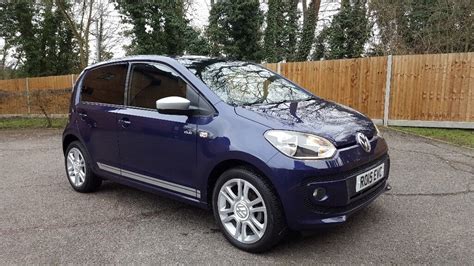 2015 Vw Club Up 5 Door 75ps In Blueberry Blue Low Mileage Top Spec