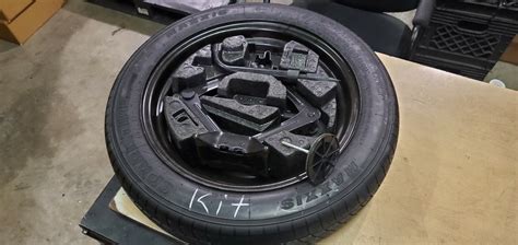 Ford Fusion Spare Tire Kit