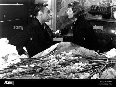 ARCH OF TRIUMPH Charles Boyer Ingrid Bergman 1948 Stock Photo Alamy