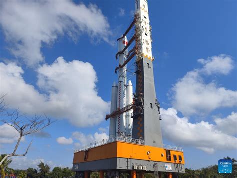 China Prepares To Launch Tianzhou Cargo Spacecraft China Org Cn