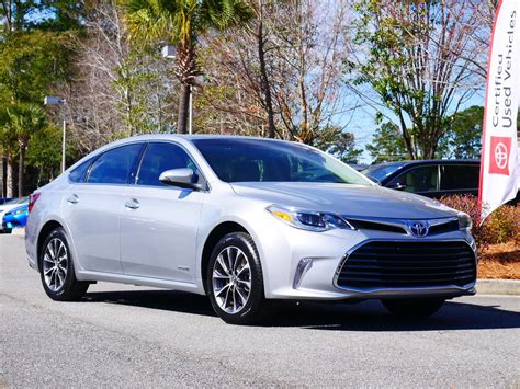 Pre Owned 2016 Toyota Avalon Hybrid XLE Premium FWD 4D Sedan