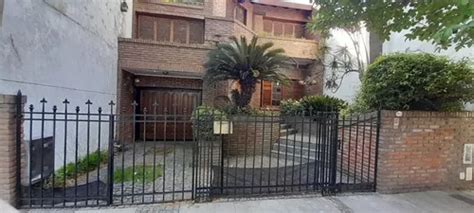 Casa En Venta Dormitorios Ba Os Cochera Mts Villa