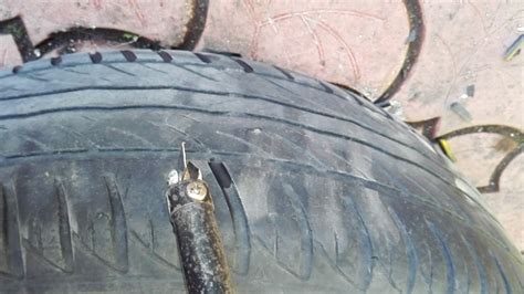 Пробная нарезка протектора на легковой резине, регрувер из паяльника ...