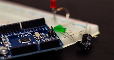 Turn On an LED Using a Button With Arduino | Lorenzo Miscoli