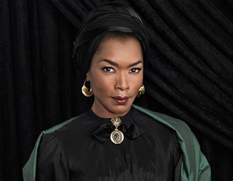 Angela Bassetts No 1 Marie Laveau Ahs Coven From American Horror Story Characters Ranked