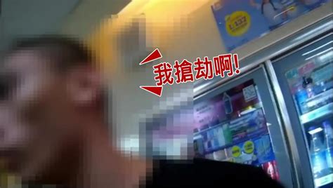 佛系搶案？！男恐嚇行搶超商 竟交還剪刀「等警來抓」