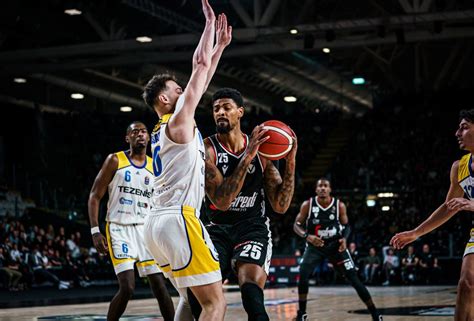 La Virtus Bologna Con Fatica Ha La Meglio Su Verona Nba Passion