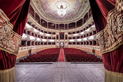 Teatro Della Pergola Al Via La Stagione 2024 2025 Degli Amici Della