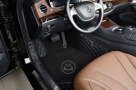 Shop Premium Black Diamond Car Floor Mat Online Manicci