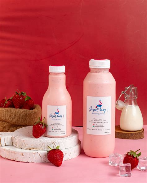 Yogurt Strawberry 250ml Paxelmarket