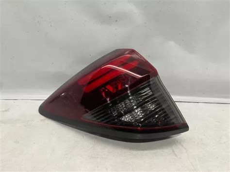 Lanterna Trase Esquerdo Honda Hr V A Original Led