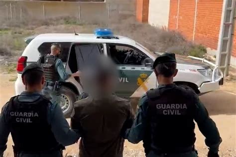 La Guardia Civil desarticula una red magrebí que había ganado hasta un