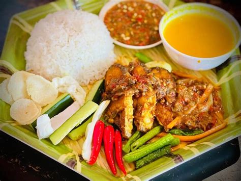 15 Koleksi Resepi Ikan Patin Yang Sedap Dan Mudah Dimasak