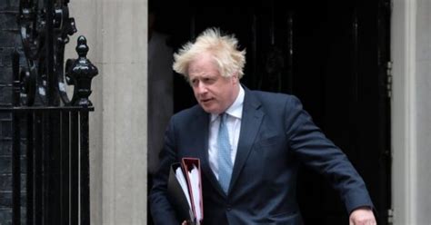 British Pm Boris Johnson To Resign Amid Scandal Wave Of Resignations