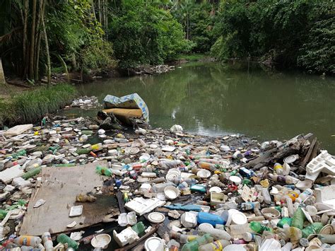 Rio Mais Poluído Do Mundo - 7