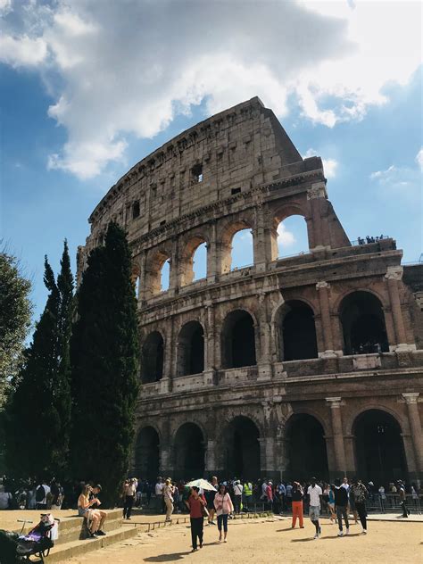 images italy colosseum landmark meeting place symbol city