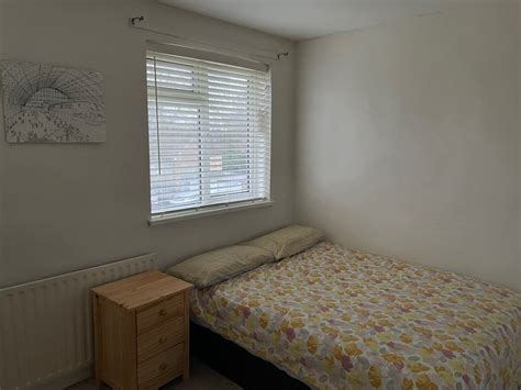 Spacious Room In Lovely Location Room To Rent From SpareRoom