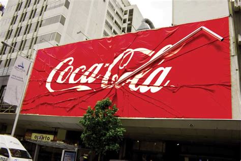 The man, the ads, the blog.: Coca-Cola Iconic Billboard