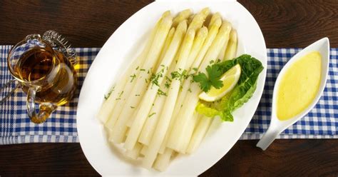 Recette Les Asperges Sauce Hollandaise Marie Claire