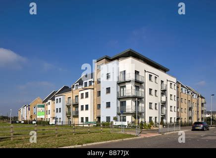 New housing and apartments at Arbury Cambridge Stock Photo - Alamy