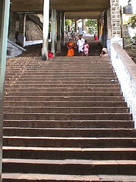 Palani Murugan Temple - Ways to reach the Hill