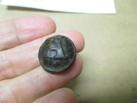 Antique CIVIL WAR DUG CS A ARTILLERY COAT BUTTON RELIC Antique Price