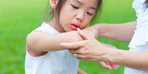 Nursemaid's Elbow - Children's Bone and Spine Surgery