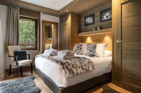 apartment whistler lodge  courchevel chalet owners