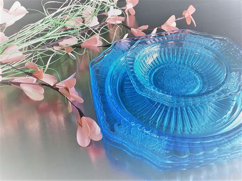 Vintage Depression Glass Hocking Mayfair Blue Open Rose Dinner