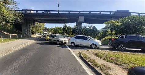 Acessos à Ponte Rio Niterói Com Congestionamento Nesta Manhã Cidade