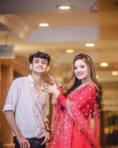 Actor Kashif Khan Daughter Rabeeca Khan Birthday Pictures Reviewit Pk