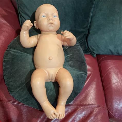 BAIGNEUR POUPON Bébé REALISTES Sexue EFFE Italy de 46 Cm Reborn