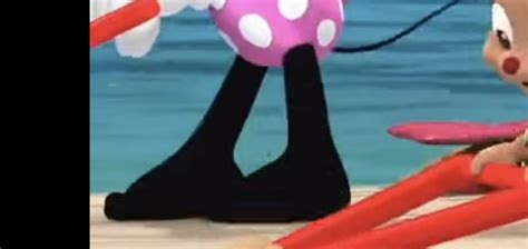 Minnie Mouse Feet Scene 40 Part 2 By Romanceguy On Deviantart