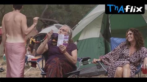 Gaby Hoffmann Breasts Scene In Transparent Porn Videos