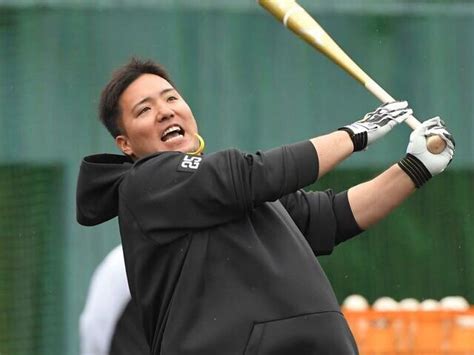 【きれいな穂高】山川穂高さん、子供たちにサインをしバットまでプレゼントする プロ野球まとめnews