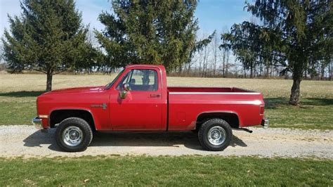 1987 Chevrolet Custom Deluxe Pickup At Indy 2022 As G143 Mecum Auctions